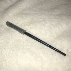 Sephora Collection Pro Tapered Crease #19 brush